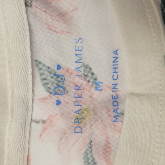 Draper James lounge top. NWT - Picture 7 of 11